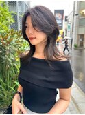 レイヤーカット　こなれミディ　かきあげ前髪　小顔　透明感黒髪