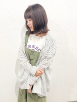 ビバラヘアー(VIVA LA HAIR)&nbsp;ミディアムボブ×暗めマロンベージュ