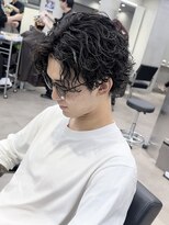 リベル(LIBER)&nbsp;メンズ/メンズカット/八王子/センターパート/波巻きパーマ