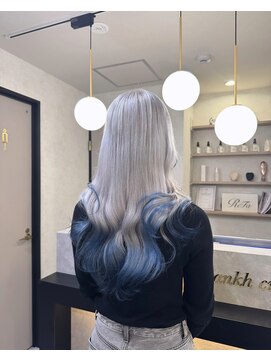 アンク クロス 新宿店(ANKHCROSS) ホワイトシルバー×毛先ブルー @kasumistagram アンククロス新宿