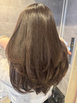 キャラ シャローネ 池袋(Chara Chalone) バタフライレイヤー/レイヤー/顔まわりレイヤー/池袋/【たいし】