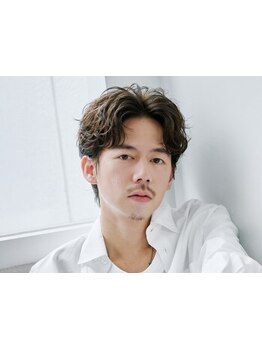 「これくらいがいい」そんなパーマ感を叶えるシャドウパーマ*幅広い年齢層に人気のデザイン◎[天神/メンズ]