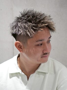 MEN'S/ハイライト×ツイストスパイラル×フェード/ブリーチ