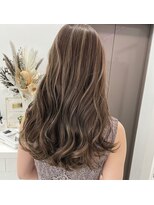 アディション 新宿(ADITION) 【韓国】艶感ハイライトミルクティーグレージュレイヤーカット