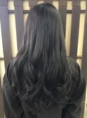 透明感アッシュグレーゆるふわウェーブ巻きロング20代30代40代