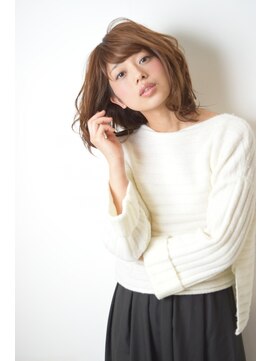 ハリス(Harris) ワンサイドショート/ボブ/ブランジュ/ダブルバンク 表参道/青山