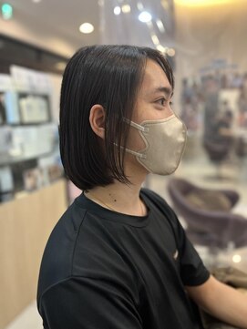 カール 鶴川店(K:R) 耳掛けぱつっとボブ