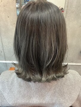 ヘアーサロン トランク(TRUNK) オリーブグレージュ