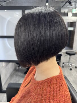 アイ(_i) 【_i】#20代30代#ボブ#ツヤ感#大人かわいい