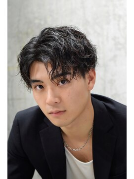 オルズ 渋谷(ALLZ) ツイストスパイラルパーマ黒髪刈り上げマッシュツイストパーマ