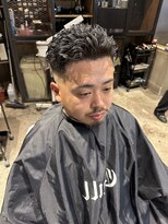 チルチェア 吉祥寺店(CHILL CHAIR) スキンフェード×パーマ<吉祥寺><理容室〉〈バーバー〉