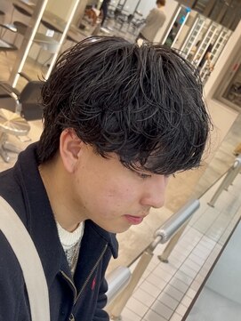 フィフスパーク(fifth PARK) メンズ社会人バレない緩めシャドウパーマ渋谷学生フェザーパーマ