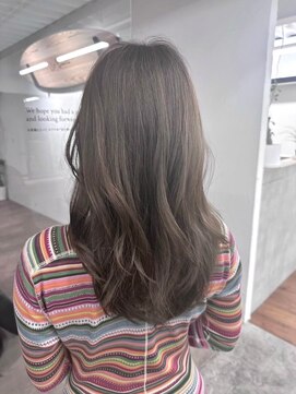 モアナ バイ ヘッドライト 三島店(Moana by HEADLIGHT) 【Moana三島】#レイヤーカット#グレージュ#透明感カラー