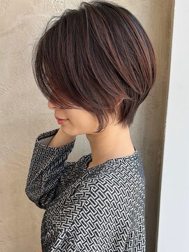 アフロート ルヴア(AFLOAT RUVUA) みね.前髪なしショートボブで楽ちん!30代40代50代前下がり新宿