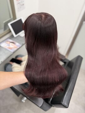 アオ(ao.) 冬は暗めの暖色カラー