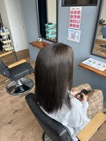 レアレア ヘアアンドライフ(LeaLea)&nbsp;イメチェン/ピンクベージュ/アンブレラカラー/前髪/伊丹