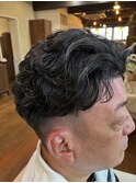 大人男性必見！ビジネスシーンにもハマる大人パーマ