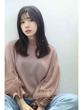 ツムグ(TUMUG) シアーグレージュ ナチュラルストレートミディ