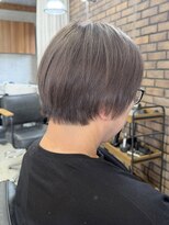 リーベル(Liber)&nbsp;グレー×ショート