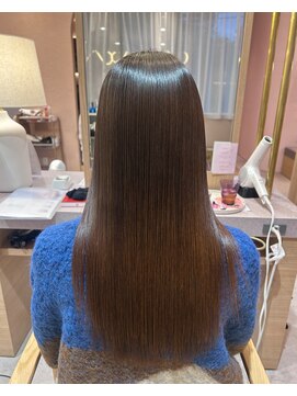 メルク ユニ(merc.uni) ダークアッシュ髪質改善トリートメント