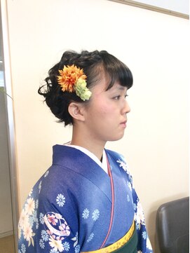 カット イン シルバー 卒業式袴スタイル☆