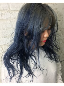 プライズ アイリス 池袋東口店(prize Iris) ブルーグラデーション/グレージュ【池袋】【池袋・池袋東口店】