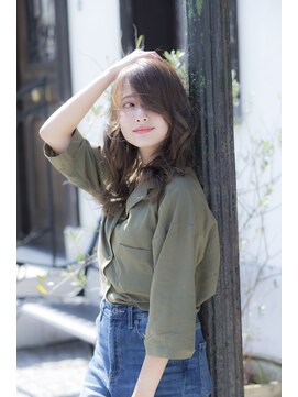 ミエル ヘア 新宿(miel hair) 【miel hair】フェミニンすぎないカジュアルウェーブ☆