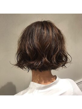フェンヘアーアイス 中目黒(Fen.hair ici) ナチュラル コテ巻き風 小顔 ボブ パーマ