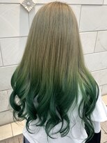 フィッティ 横須賀中央店(fiti) グラデーション×グリーン