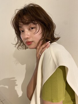 エン(eNN) あいみょん風ウルフレイヤー/サイドバング/ラウンドマッシュ