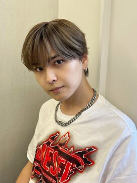 ゴールド 渋谷神南(GOALD) ツイストスパイラル波打ちスパイラルセンターパート刈り上げ束感