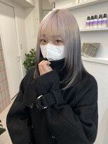 ペレ 渋谷(PELE) 黒髪/グレーベージュ/ハイトーン/ブリーチ/渋谷