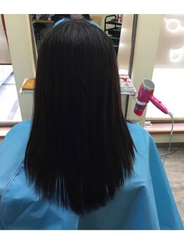 クセ・うねり・広がりなどの髪のお悩みを解決！髪の状態に合わせた施術で理想のストレートに♪