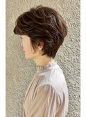 くせ毛でも収まる、ショートスタイル