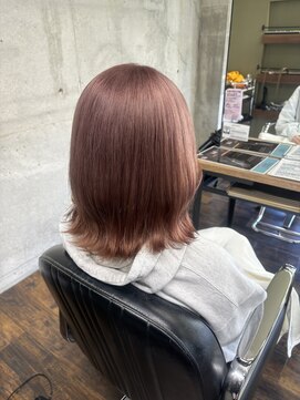 ガルボ ヘアー(garbo hair) ブリーチ 10代 20代 ハイトーン ミルクティーピンク ボブ