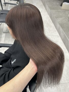 アマトウキョウ アユンチェ(AMA TOKYO×AYUNCHE) ラベンダーグレージュ  グレージュ  透明感カラー