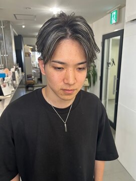 キング 楠葉店(K!ng) 波巻きツイストスパイラルパーマ/フェザーパーマ/眉毛/メンズ