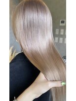 スリーバイベルベット(THREE...by velvet)&nbsp;ブロンドベージュ