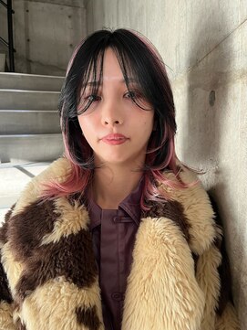 ブリーチインナーカラーピンク