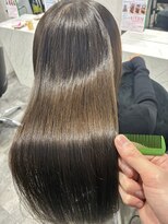 エイゼット バンビーニ 川越(AZ bambini)&nbsp;【大山透輝】オリーブグレージュ【髪質改善カラー】