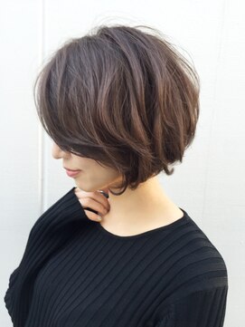 ルーファス 恵比寿 渋谷(Ruufus) 40代50代抜け感大人ショートボブ【Ruufus】