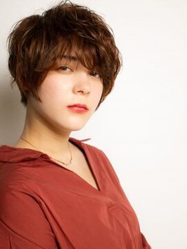 クアトログランシュ 水戸店(QUATRO×GranCieux) 重めスタイルが大人かわいいカーリーマニッシュショート