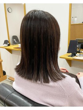 ウルヘアイーズ(ulu.hair ease) 外ハネミディアムボブ