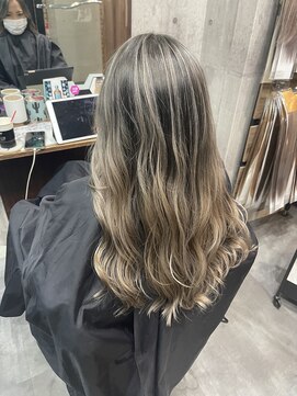 ラフ(LAFF) #黒髪#ボブルフ#ネビージュ#小顔#ワンレン