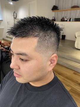 イコ(.ico) 刈り上げ×ベリーショート