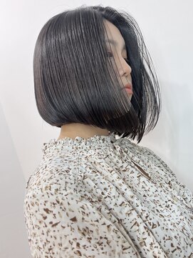 ピープスアンドスー 表参道 渋谷(Peeps&Suu.) 韓国風重めボブ/グレーパールカラー/20代30代40代