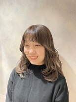 アオ(AO。)&nbsp;ミルクティーベージュカラー/レイヤーカット/海外風レイヤー