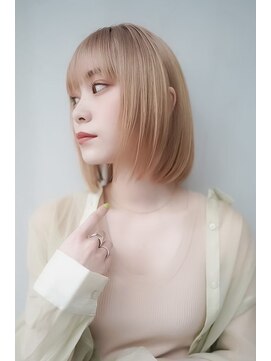 ギークス(GEEKS) 【GEEKS渋谷】ミルクティーベージュ/秋冬カラー/伸ばしかけボブ