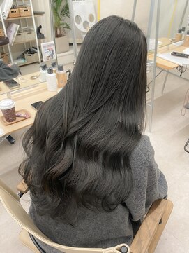 フルールバイアヴァンスクロス(Flulu by avance. cross) アッシュグレーカラー/冬カラー/艶カラー/東梅田