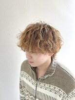 ゴットフロー(GOTTO FLOW) 波巻きパーマ/スパイラルパーマ/ツイスパ/メンズハイライト